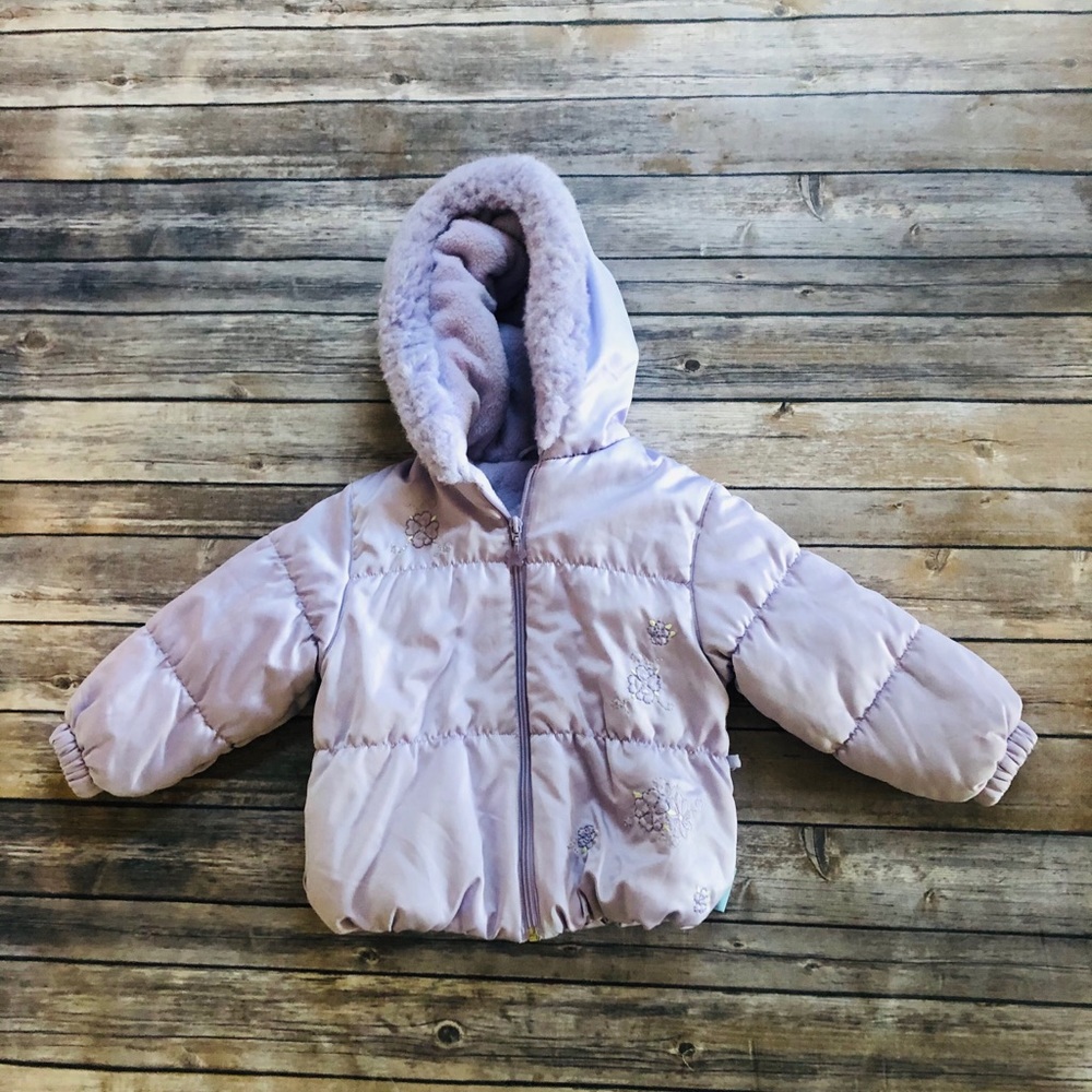 Girls light purple puffer jacket! Size 2T